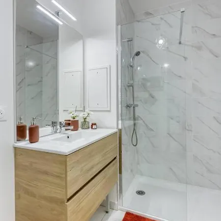 Easy Paris Visit Metro & Parking Apartment Saint-Ouen  Exterior photo