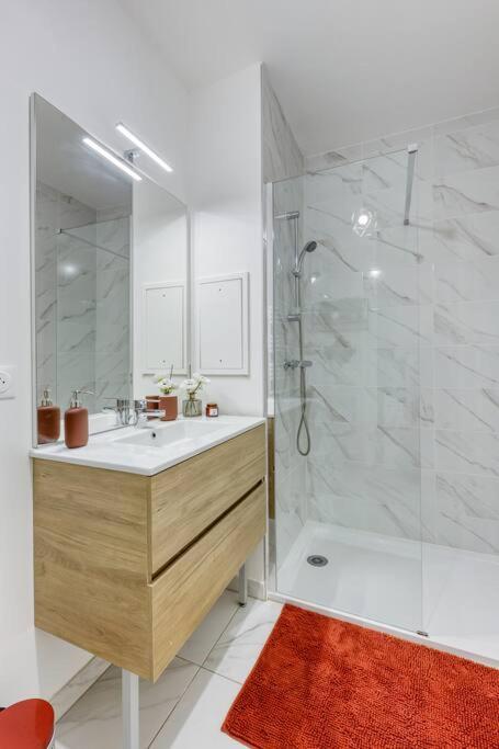Appartement Easy Paris Visit Metro & Parking Saint-Ouen (Seine-Saint-Denis)
